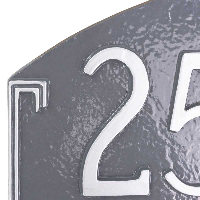 Plaque d’adresse murale sur 1 ligne Petite, Rouge brique / argent