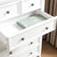 Commode moderne blanche avec 6 tiroirs spacieux