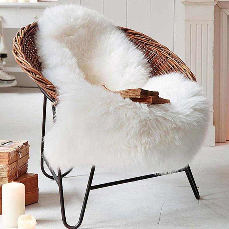Humberto Novelty Faux Sheepskin Hand Woven Shaggy Area Rug, Novelty 75 x 120cm