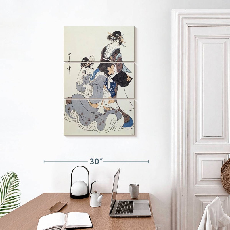 Deux personnages féminins, H 32 po x l 20 po