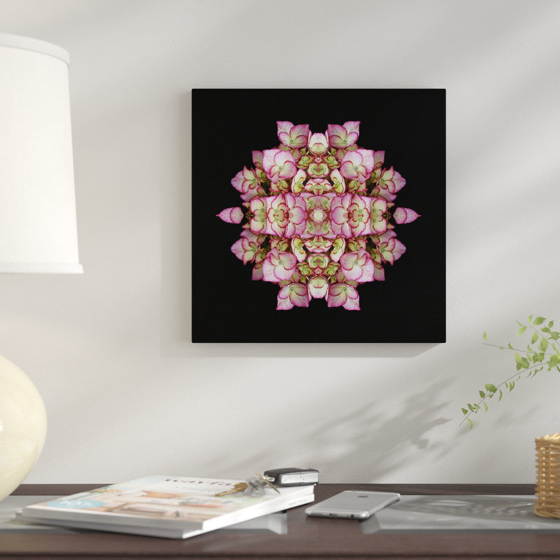 « hortensia symmetry », impression sur toile, H 12 po x l 12 po x P 1,5 po, Pas de tapis, Toile tendue