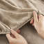 Drap pour grand lit 4 pièces en taupe - 100% douillette et ajustée 2 taies d'oreiller pour matelas 16 po brossés des deux côtés Lavable à la machine ultra doux