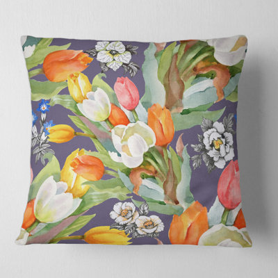Blooming White and Orange Tulips VI - Coussin décoratif imprimé traditionnel