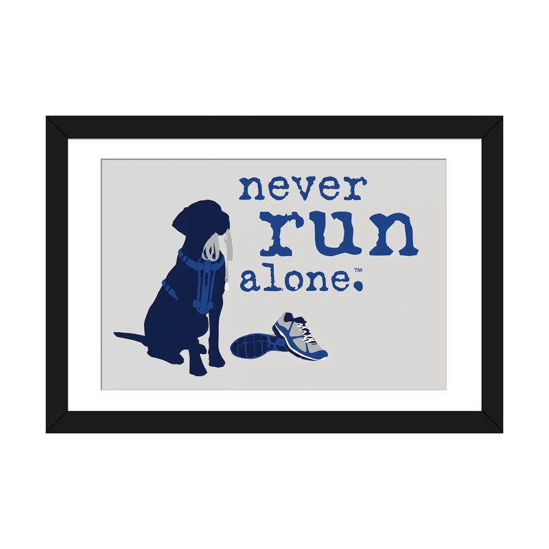 «Never Run Alone», impression sur toile, H 16 po x l 24 po x P 1 po, Papier d'art encadré noir, Blanc
