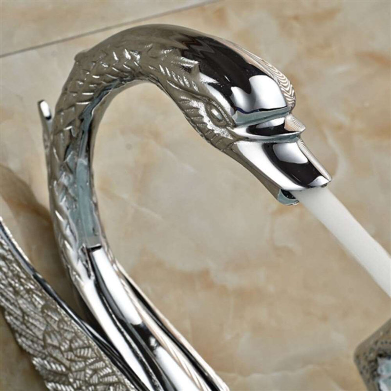 Robinet de baignoire romaine à fixation sur comptoir à poignées doubles Milan Swan