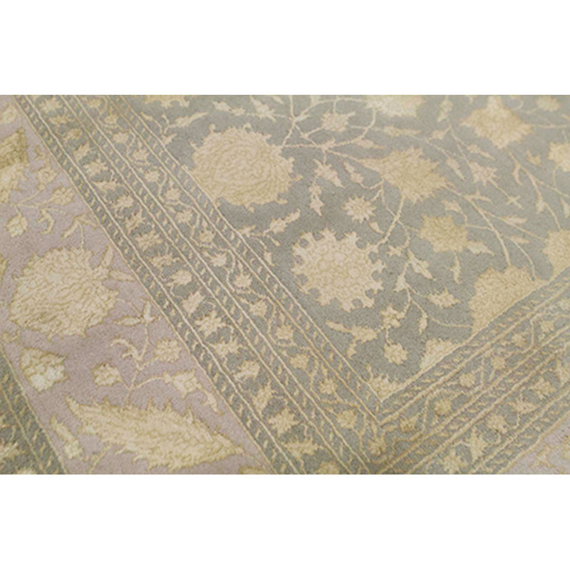 Tapis gris clair et beige noué à la main de haute qualité