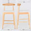 Tabourets de comptoir en bois massif de style moderne Mid-Century de 24 pouces, rembourrés avec des sièges rembourrés confortables pour la cuisine et la salle à manger