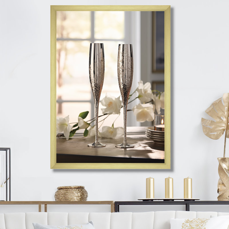 Champagne Flute Fantasies III sur toile, Cadre doré simple, H 40 po x l 30 po x P 1,5 po