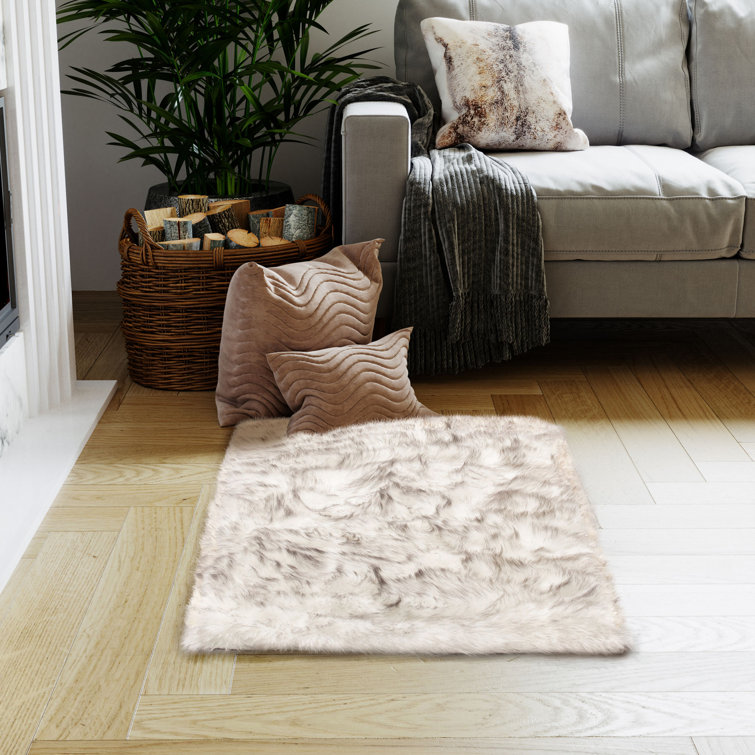Cassini Faux Fur Indoor Rug