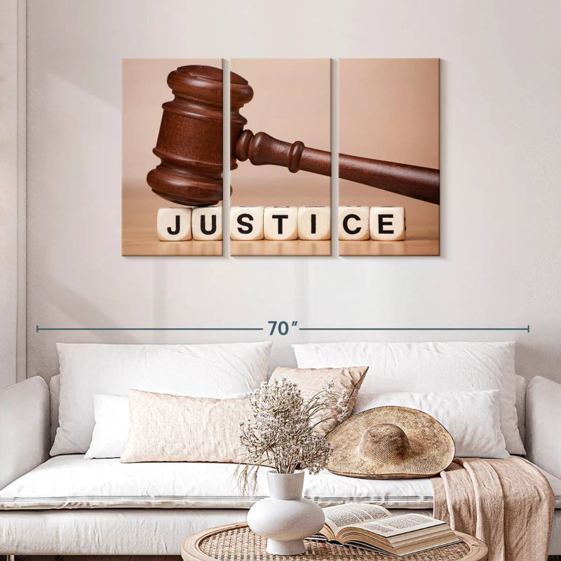 Cubes de lettres de justice, H 28 po x l 45 po