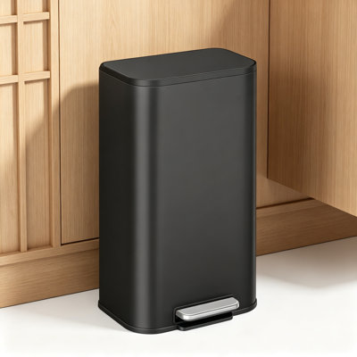 Poubelle à pédale 8 gallons en acier inoxydable avec couvercle à fermeture en douceur silencieuse - seau intérieur amovible, pédale antidérapante, poubelle compacte pour la cuisine, la salle de bain, la chambre à coucher, le bureau, antirouille