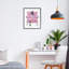 Fauteuil glamour rose avec estampe numérique, design par Ziwei Li-451292876-451292872