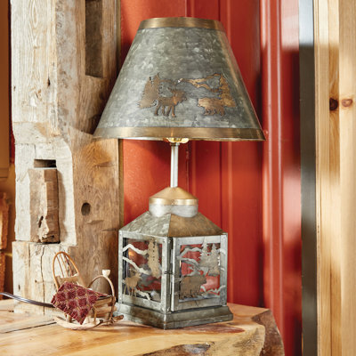 Lampe de table en métal Harrells