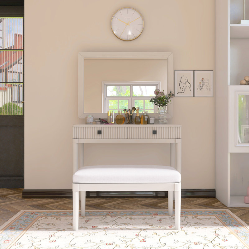 Bureau moderne avec miroir
