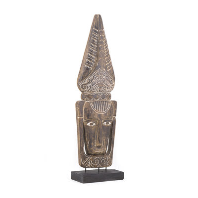 Figurines & Sculptures