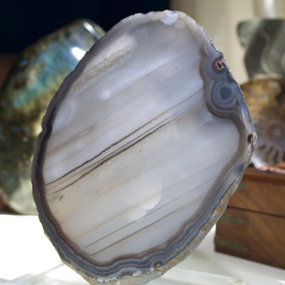 Anindo Crystal
