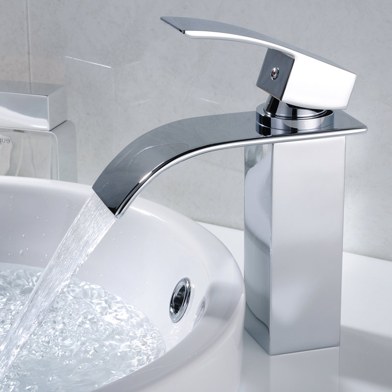Single-handle Bathroom Faucet, Chrome