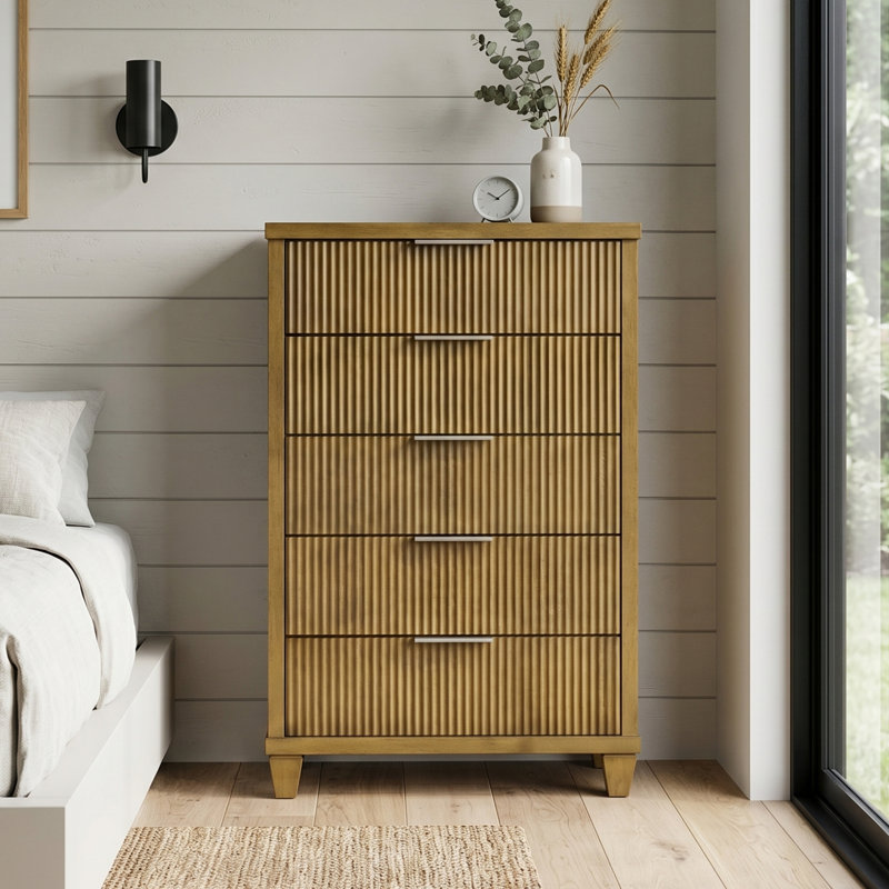 Aurelin Mid-Century Modern 28.7"W 5 Drawer Chest, Antique Oak