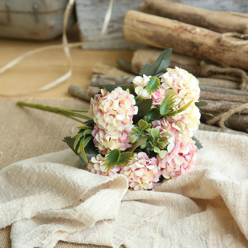 Daisy Arrangement