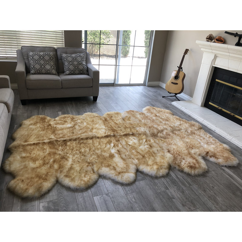 Tapis brun à poils longs Atterberry, Nouveauté 5 pi 5 po x 9 pi 2 po