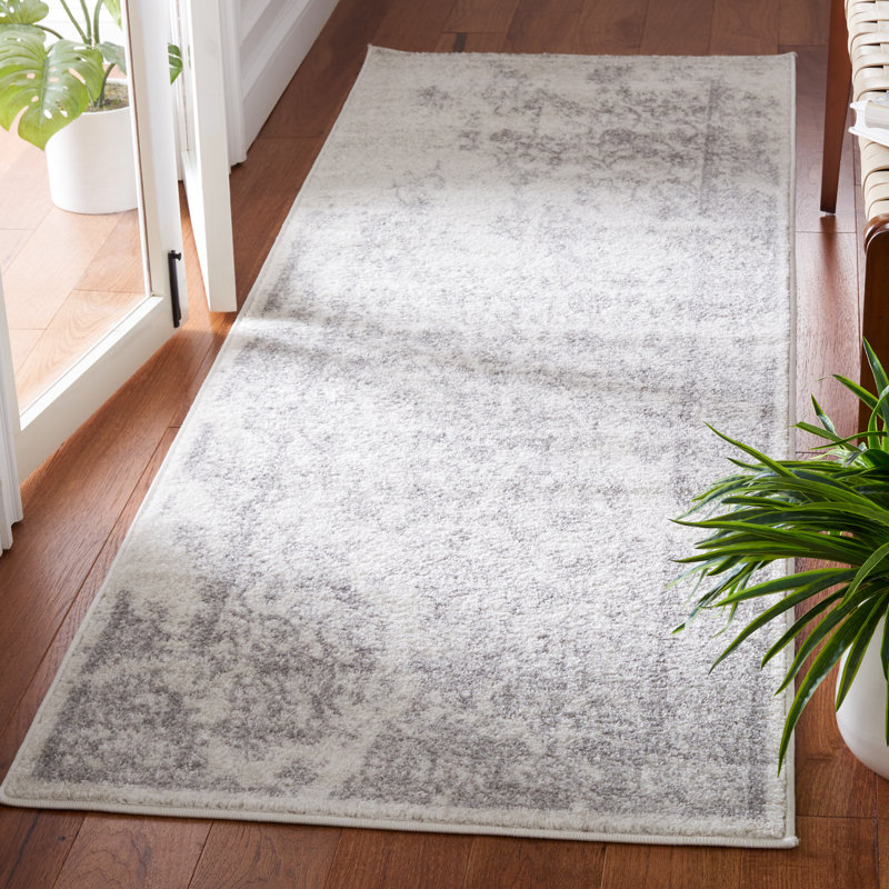 Nicarla Performance Oriental Rug, Runner 2'6" x 6'