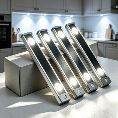 Éclairage sous-armoire sans fil à DEL rechargeable avec détecteur de mouvement de 8 pouces et éclairage 6500K 4PCS