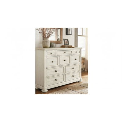 Nashville 63'' W 10 - Drawer Dresser