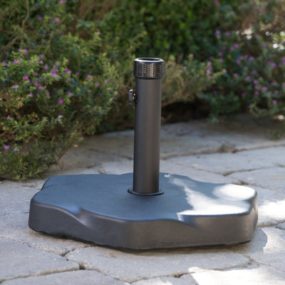 Base de parasol 66 lb - béton, hexagone de fer, adaptateurs, noir, acier robuste 19,05 po x 13,6 po, hexagone