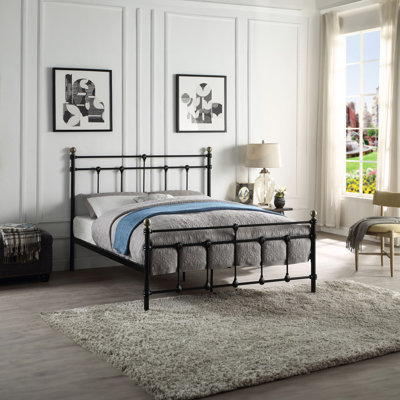 BAYFORD Metal Bed
