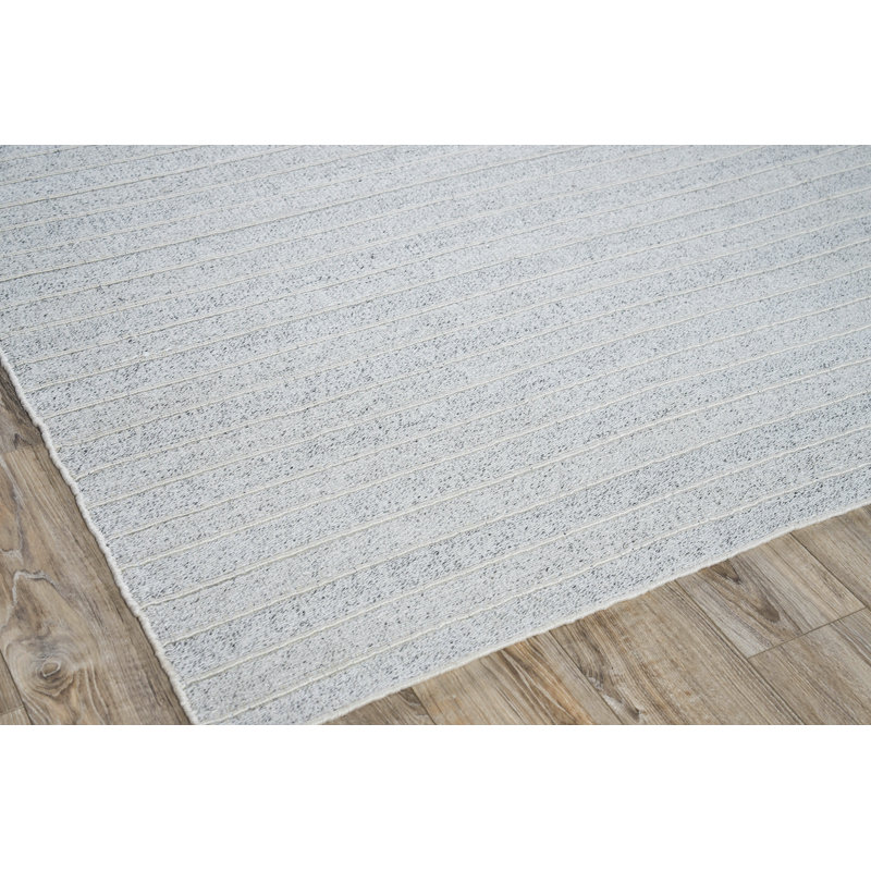 Nova Striped Area Rug in Ivory, Runner 4' x 8'