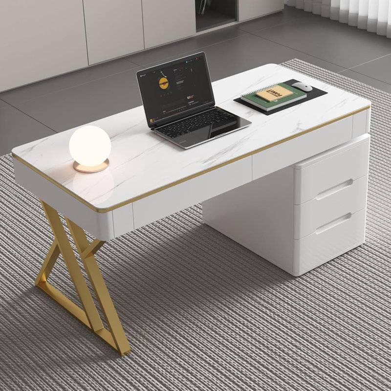 Bureau de direction avec tiroirs et armoires, bureau d'ordinateur blanc avec tiroirs avec plateau en verre trempé et motif en marbre, bureau à domicile moderne de 47 pouces avec station de charge pour bureau, salon, chambre à coucher