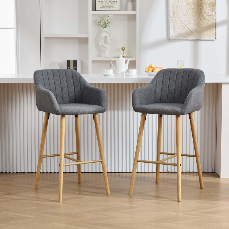 Tabourets de bar modernes rembourrés avec dossier, accoudoirs, repose-pieds et pieds en bois massif (ensembles de 2 pièces)