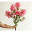 Décoration de fleurs simulées