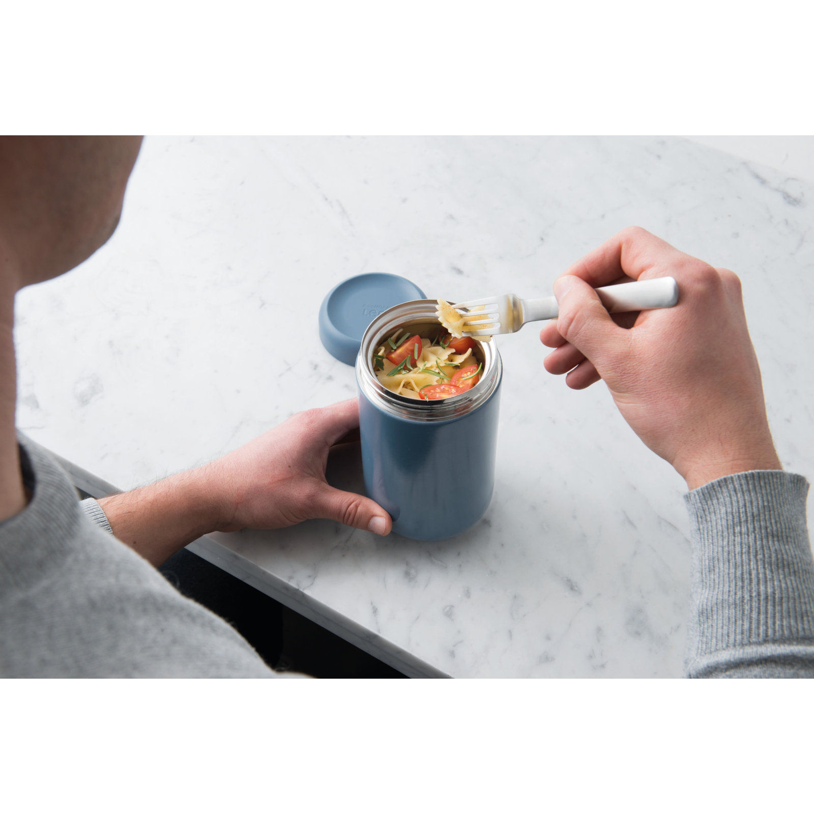 Leo 25.28oz Food Storage Container