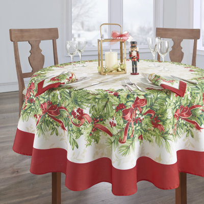 Deluca Holly Tablecloth