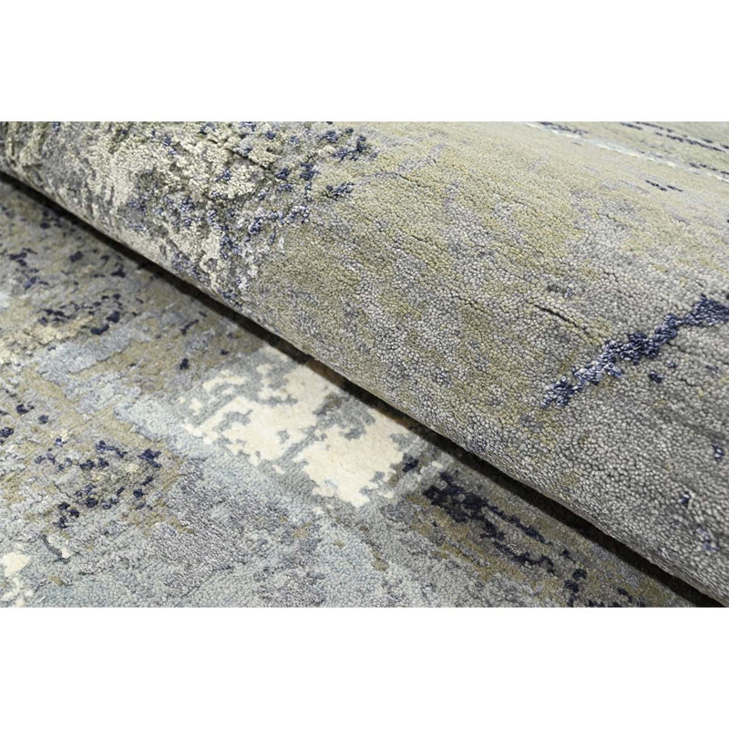 Abstract Area Rug in Gray, Rectangle 8' x 10'