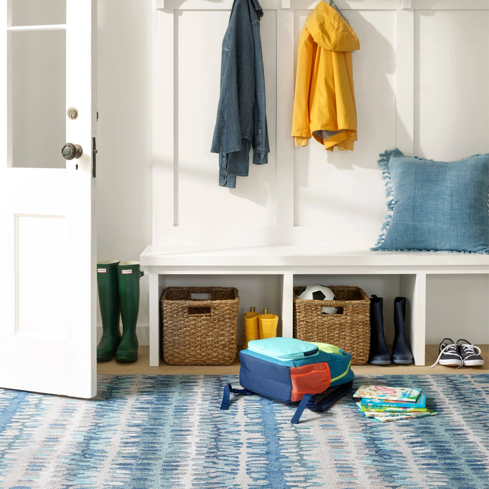 Paint Chip Blue Machine Washable Rug, Rectangle 4' x 6'