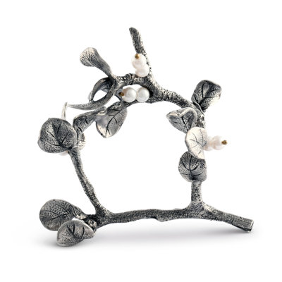 Mistletoe Metal Napkin Ring