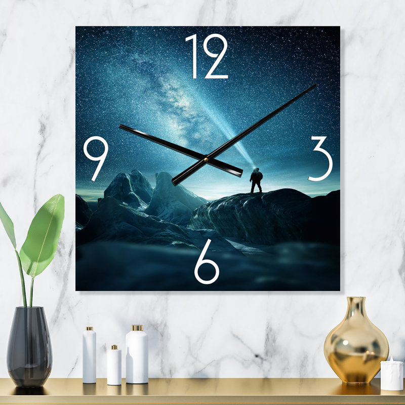 Horloge murale, Petit