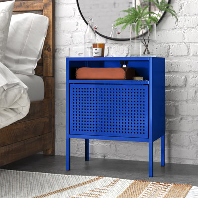 Zander 19'' W Metal Nightstand