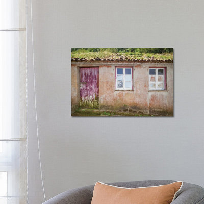 Portugal, Açores, île de San Miguel, cabanes de pêche de Porto Formoso par Walter Bibikow - Photographie sur toile tendue