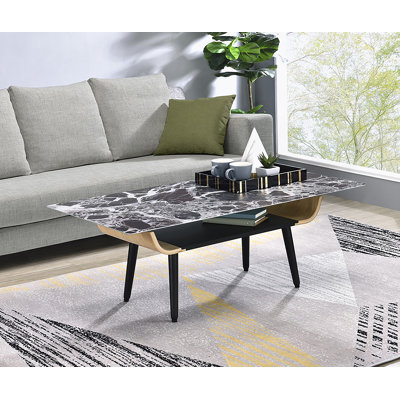 Table basse l 47 po avec plateau en verre marbré noir et bois cintré