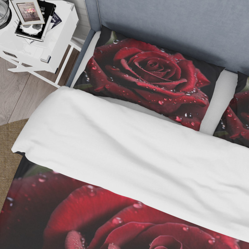 Ensemble de housse de couette Red Rose with Raindrops II BeddingMicrofiber / Polyester
