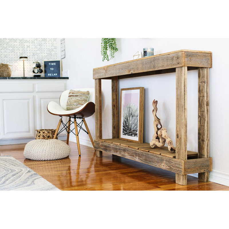 Giant Luxe Console