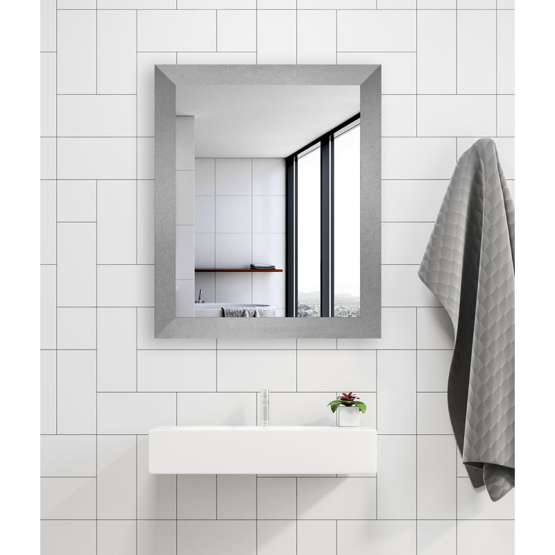 Miroir d'appoint mural Alacazar, 25,5 po x 21,5 po, Argent