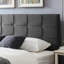 Tête de lit très grand / très grand moderne avec texture gaufrée et bords passepoilés, accoudoirs réglables de 48,5 à 53 po, bordures contemporaines en tissu gris, gris anthracite-1819675798