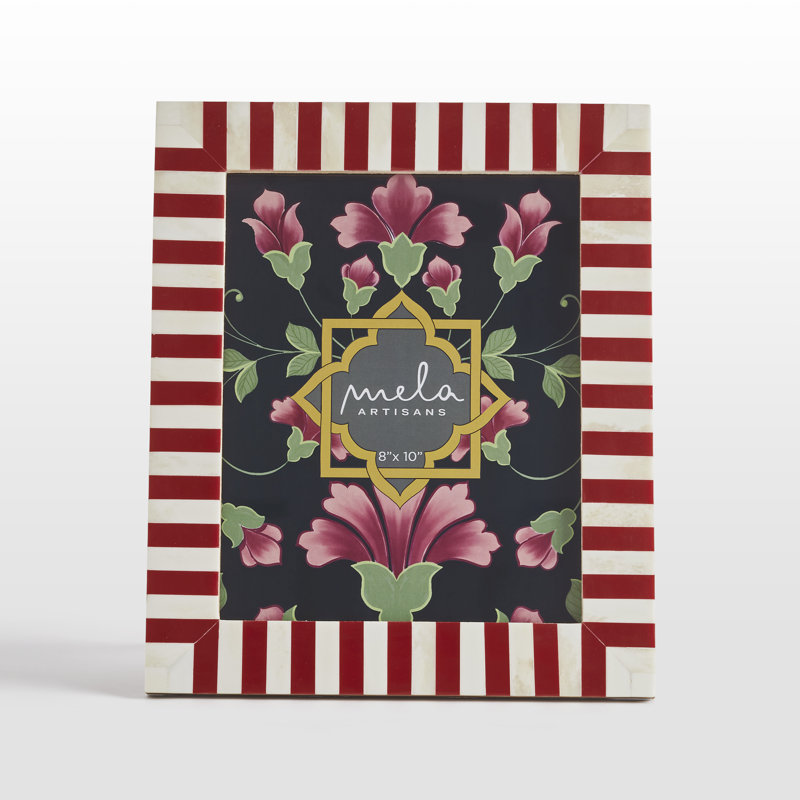 Single Picture Frame - Frames Included: 1, 8" x 10", 8" x 10"