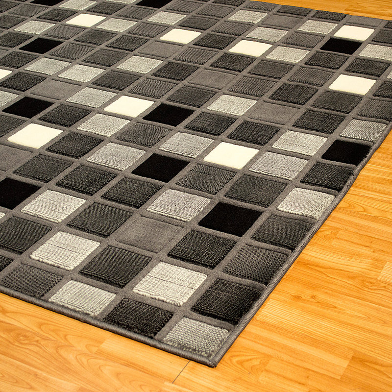Geometric Indoor Rug, 5'2" x 7'2"
