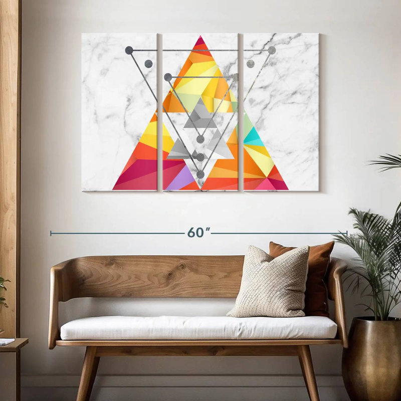 Ensemble de 3 pièces abstraites à motif géométrique triangulaire sur toile par Jonathan A., H 32 po x l 50 po x P 1,25 po