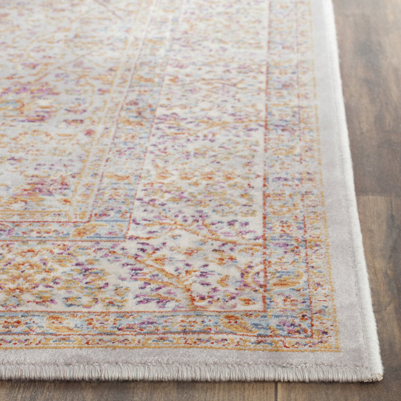 Beausejour Sevilla Viscose Oriental Rug in Silver/Ivory, Rectangle 2'2" x 4'